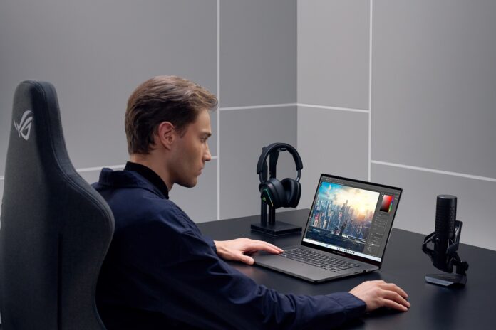 2025 ROG Zephyrus G16